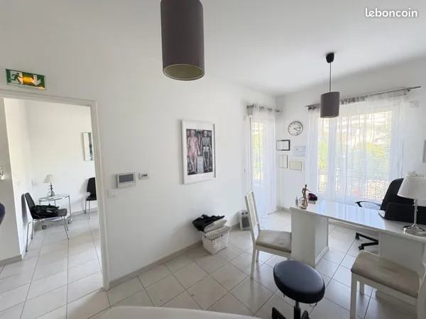 Local 35 m² Toulon