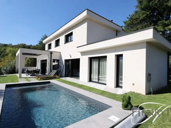 MAGNIFIQUE VILLA DE 2021