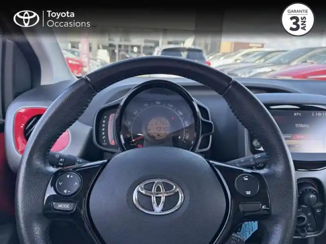 Toyota Aygo 1.0 vvt-i 72ch x-play 5p my19 — photo 5