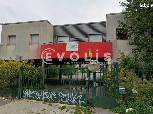 Bureaux 250 m²