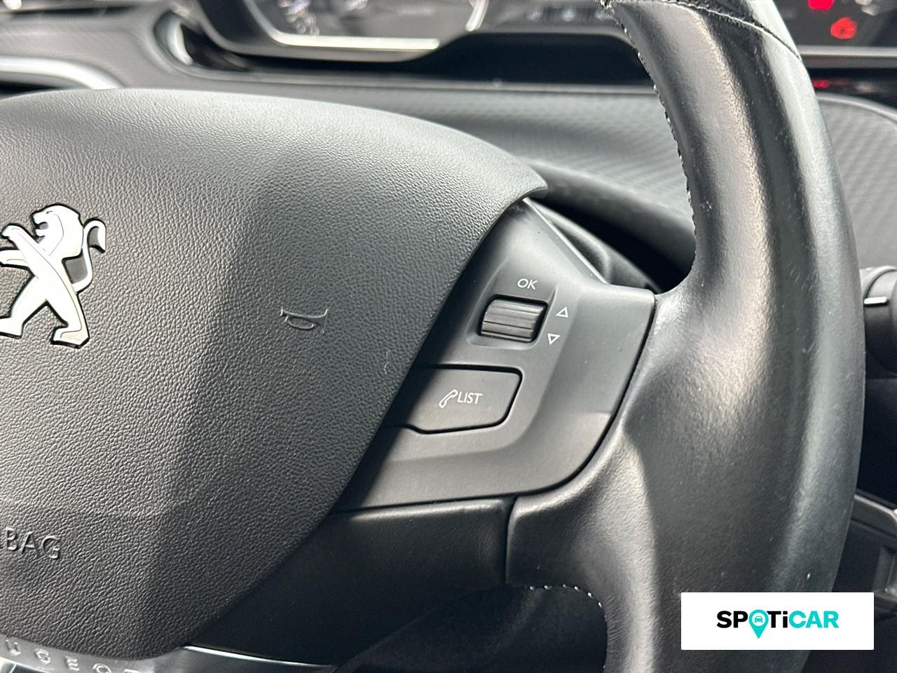 Peugeot 2008 1.2 puretech 130ch e6.c allure s&s — photo 19