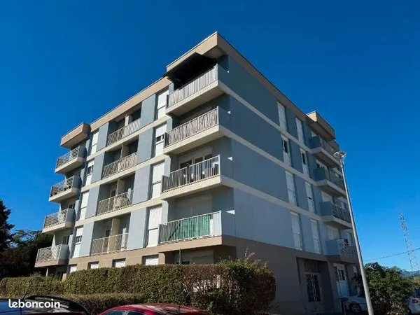 Appartement 4 pièces 80 m²