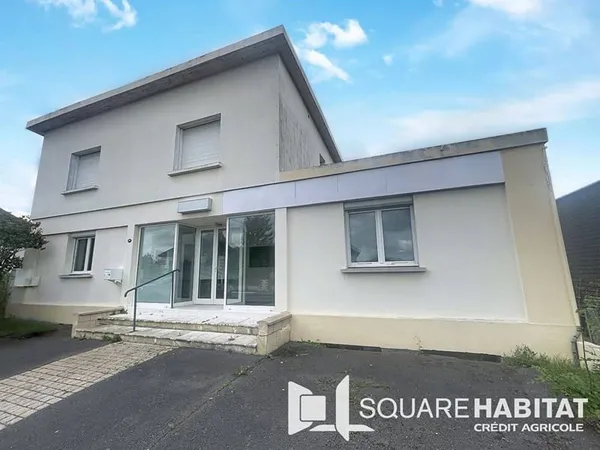 Maison 16 pièces 242 m²