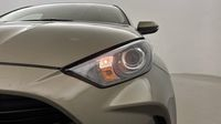 Toyota Yaris 116h Design 5p MY22 — photo 17