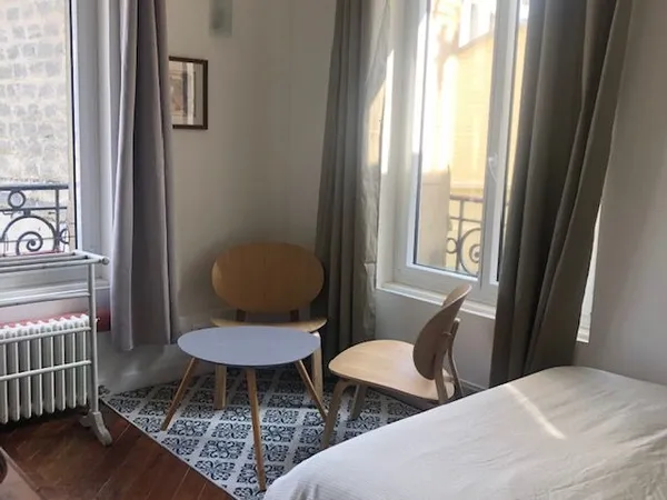 Chambre centre ville avec SDD et wc privatif