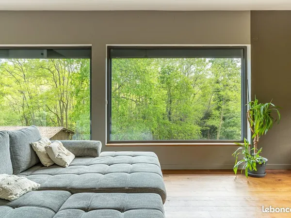 Maison 6 pièces 160 m²