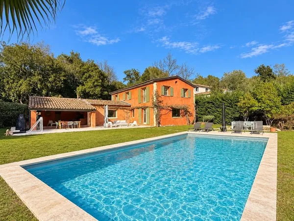 Maison 6 pièces 175 m²