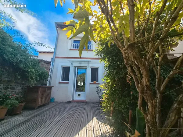 Propriété 4 pièces 150 m²