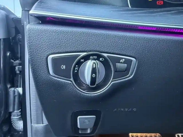 Mercedes Cla 220 d amg line — photo 25