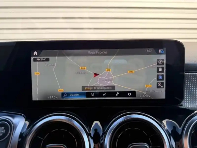 Mercedes Glb 200 d business line — photo 15