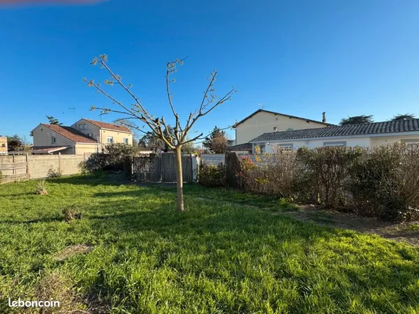 Terrain 955 m² Baziege
