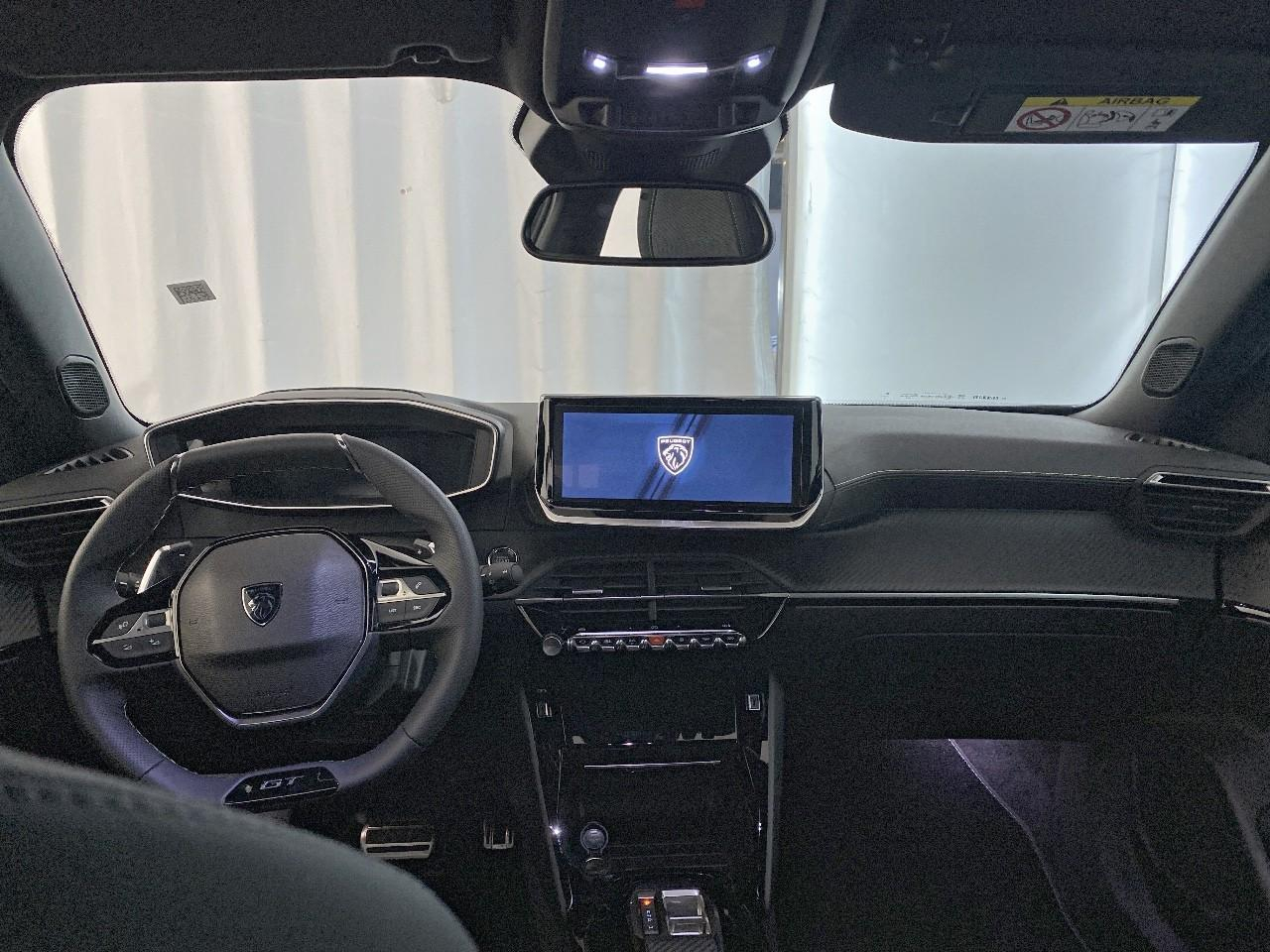 Peugeot 2008 hybrid 145 e-dcs6 gt — photo 8