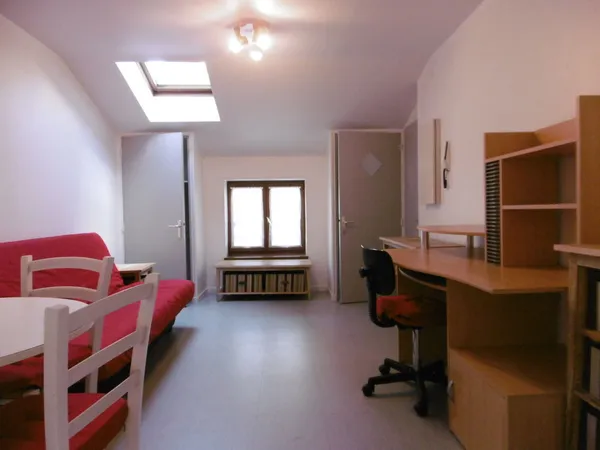 BEAU DUPLEX de 40 m2 tout équipé et meublé