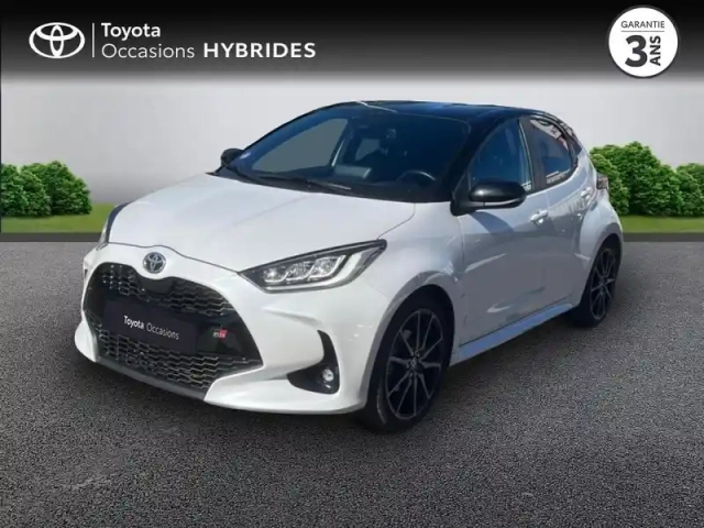 Toyota Yaris 116h gr sport 5p my22