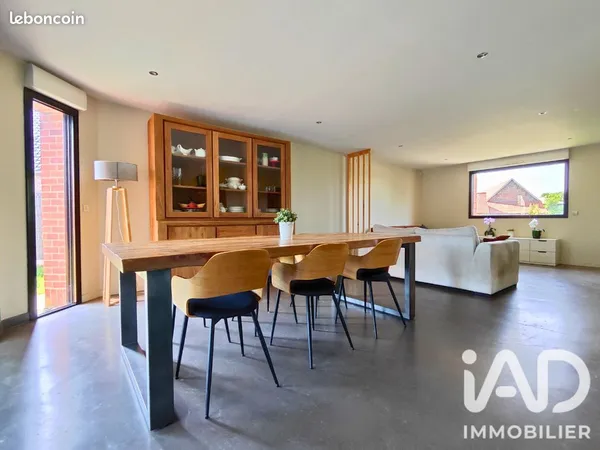 Maison 6 pièces 140 m²