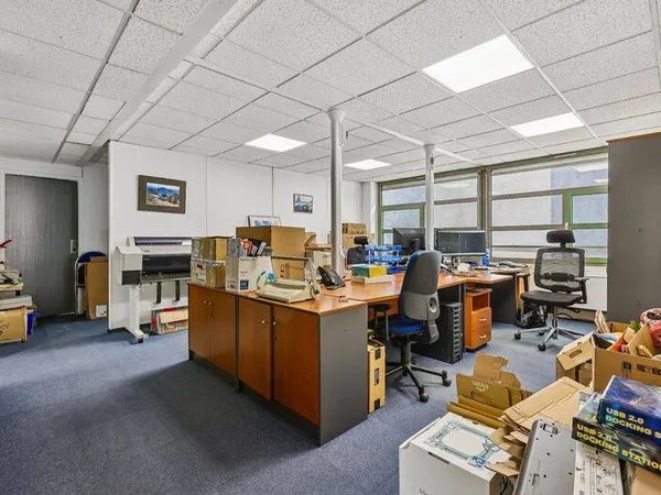 Bureaux 448 m²