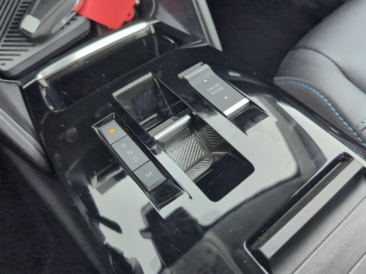 Citroën C4 puretech 130 eat8 plus — photo 25