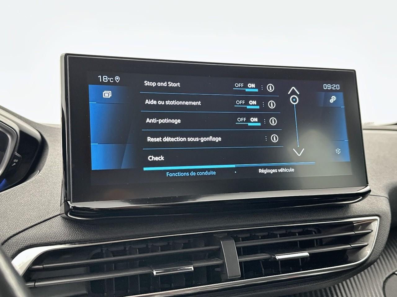 Peugeot 3008 puretech 130ch s&s eat8 active pack — photo 23
