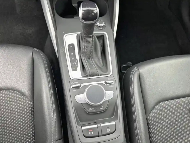 Audi Q2 35 tfsi 150 s tronic 7 — photo 93