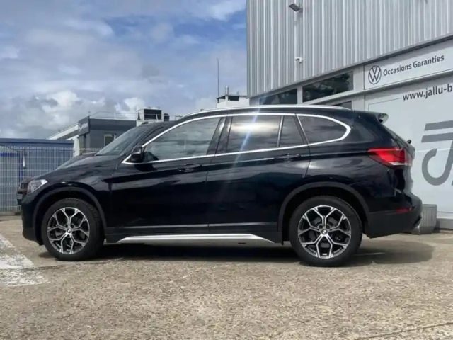Bmw X1 xdrive20da 190ch xline — photo 5