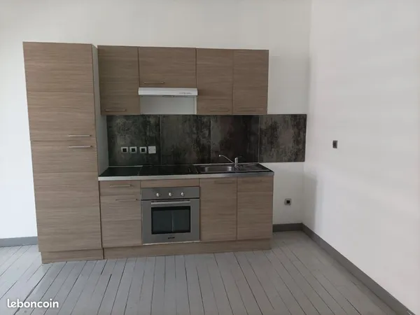 Duplex au centre de romans au 1er étage sans ascenseur