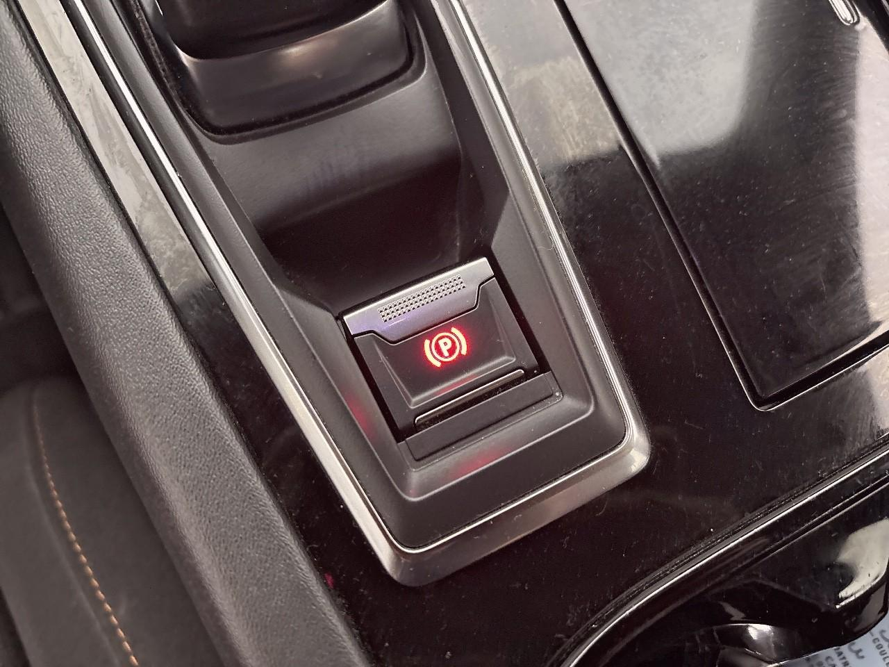 Peugeot 508 hybrid 225 e-eat8 active pack — photo 29