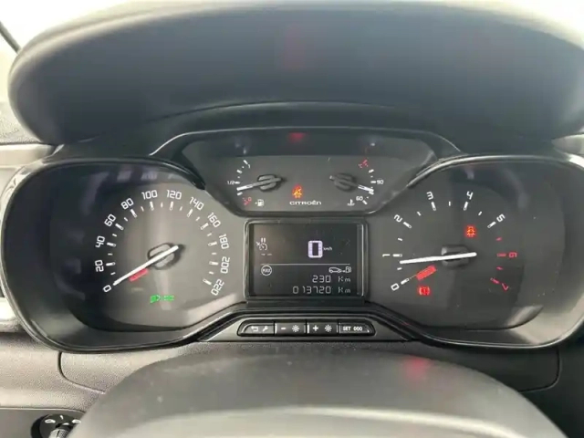Citroën C3 puretech 83 s&amp;s bvm5 — photo 10