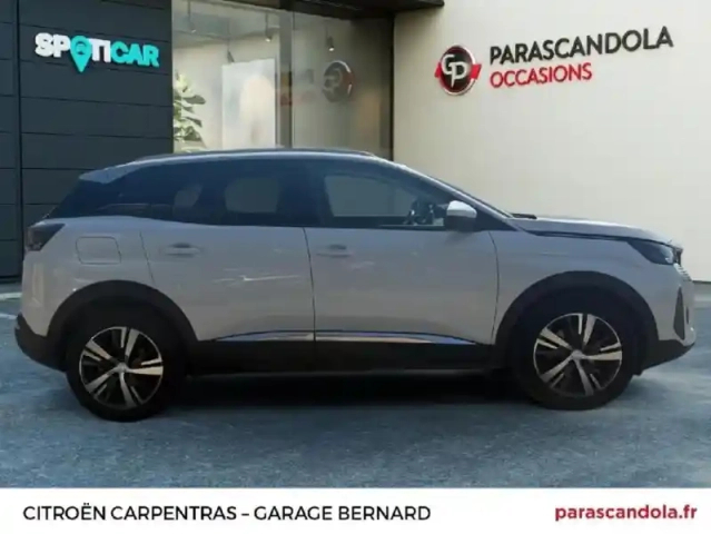 Peugeot 3008 1.5 bluehdi 130ch s&amp;s allure pack — photo 4