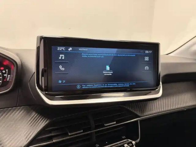 Peugeot 208 100 s&amp;s bvm6 — photo 21