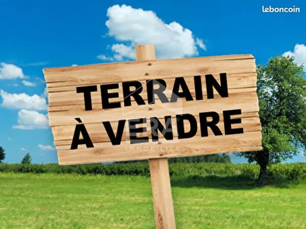 Terrain 750 m² CAMBO LES BAINS