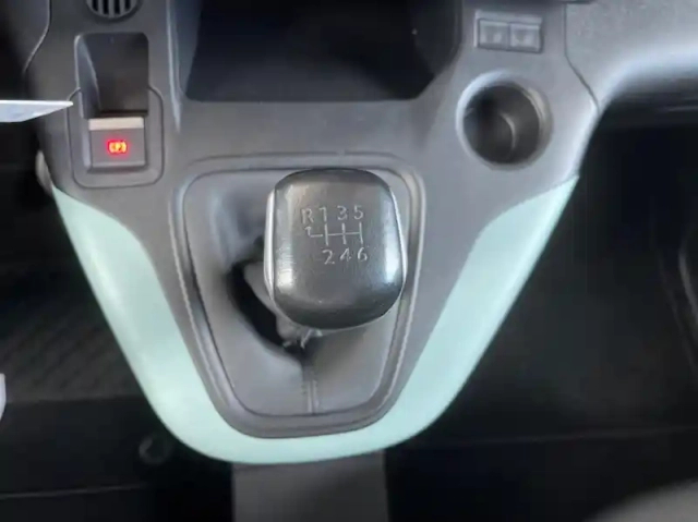 Citroën Berlingo xl bluehdi 130ch s&amp;s shine 7 places — photo 8