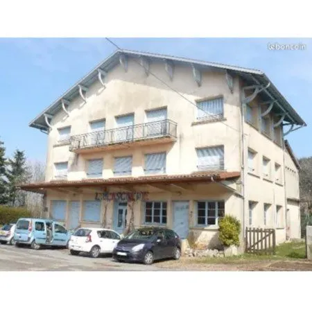 À vendre ancienne, colonie de vacances