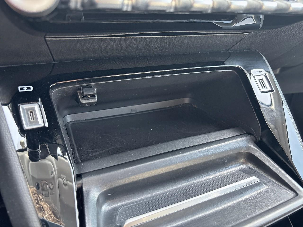 Peugeot 208 1.2 puretech 100ch s&s allure — photo 20