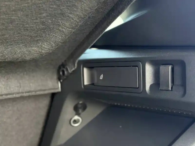 Volkswagen Tiguan 1.5 ehybrid 204ch dsg6 — photo 19
