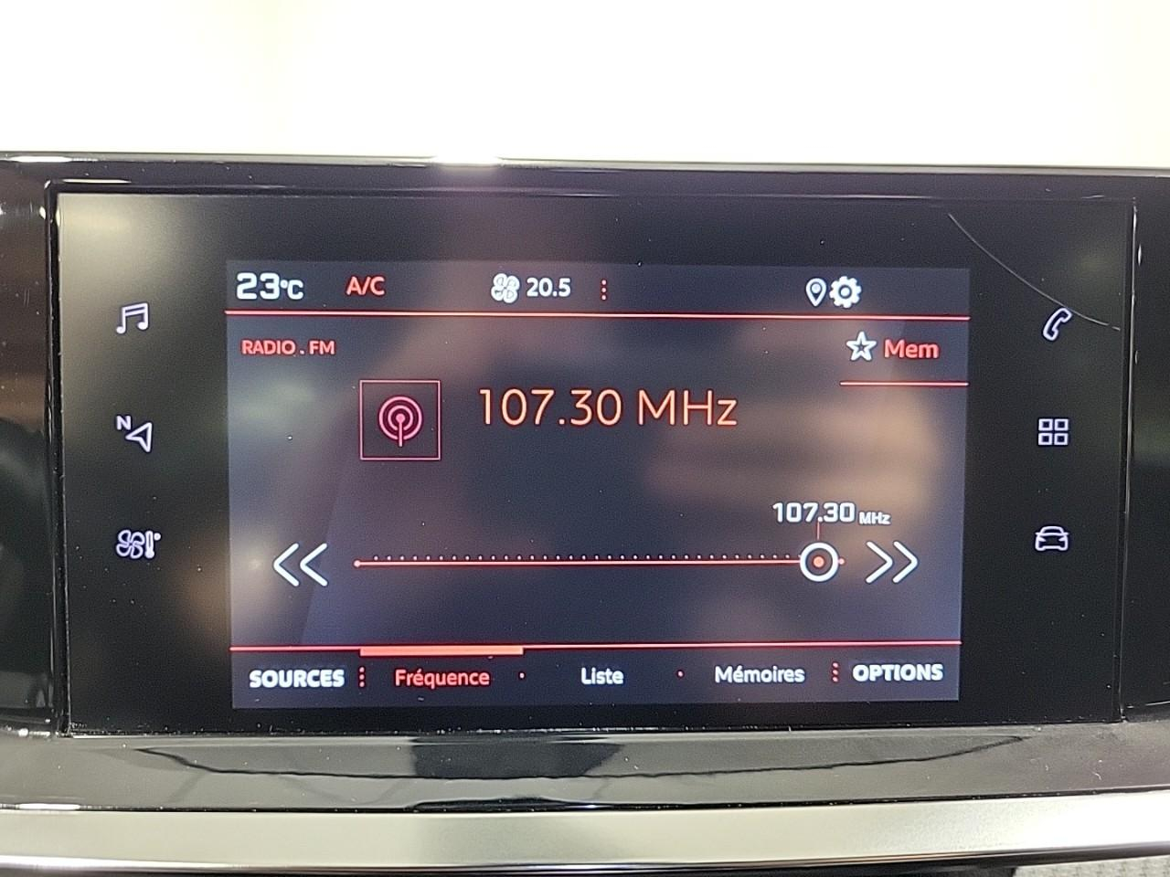 Peugeot 2008 puretech 130 s&s eat8 allure — photo 11