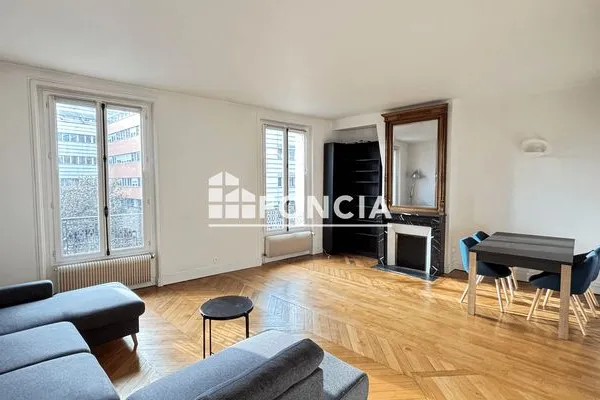 Appartement meublé 3 pièces 61 m²