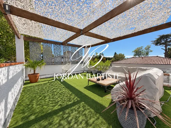 99 m² de charme, 60 m² de terrasses : un appartement rare à l'entrée de Montauban !