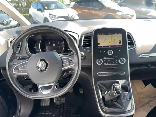 Renault Scenic blue dci 120 — photo 25