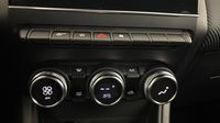 Renault Captur 1.3 TCe mild hybrid 140ch RS Line — photo 27