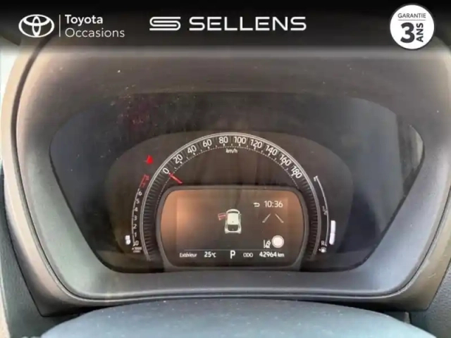 Toyota Aygo X 1.0 vvt-i 72ch dynamic s-cvt — photo 14