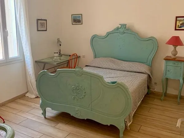 Colocations étudiants (es) à Arles - maison avec jardin et climatisation : 450 par mois charges comp