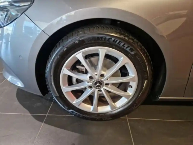 Mercedes Classe B 180 progressive line edition — photo 27