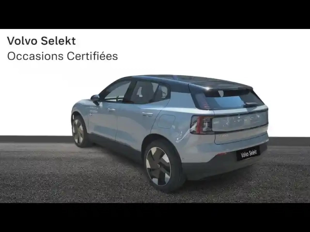 Volvo Ex30 p5 long range 272ch 69kwh ultra — photo 6