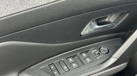 Peugeot 308 1.2 PureTech 130ch S&S Allure — photo 19