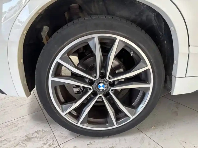 Bmw X2 sdrive 18i 136 ch dkg7 — photo 18