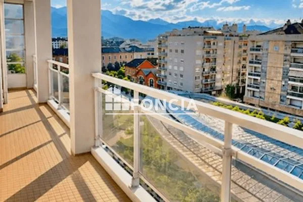 Appartement 3 pièces 89 m²