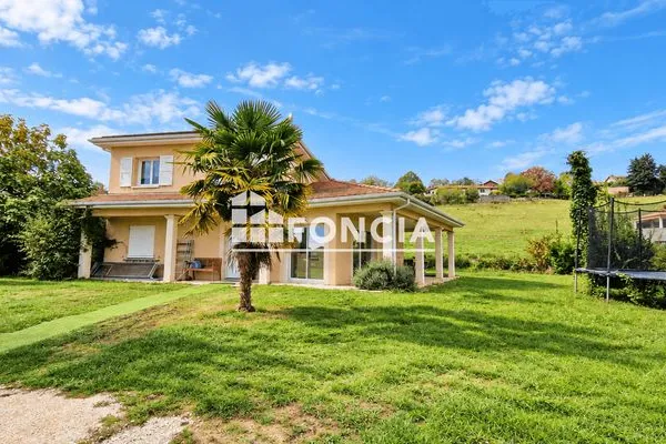 Maison 5 pièces 151 m²