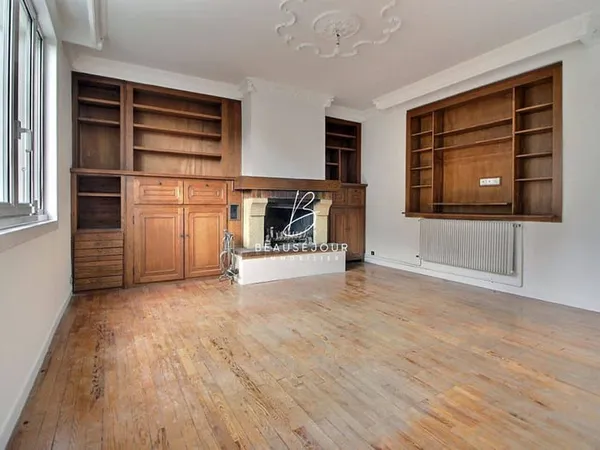 Maison 5 pièces 156 m²