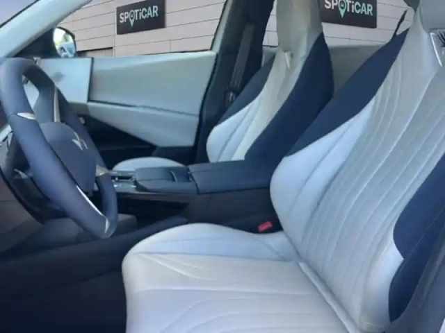 Ds N8 n°8 electrique 245ch 97,2kwh long range pallas — photo 11