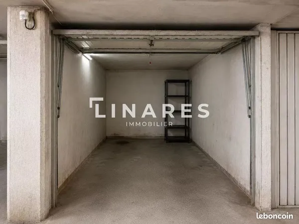 Parking/box 14 m² Marseille 7ème